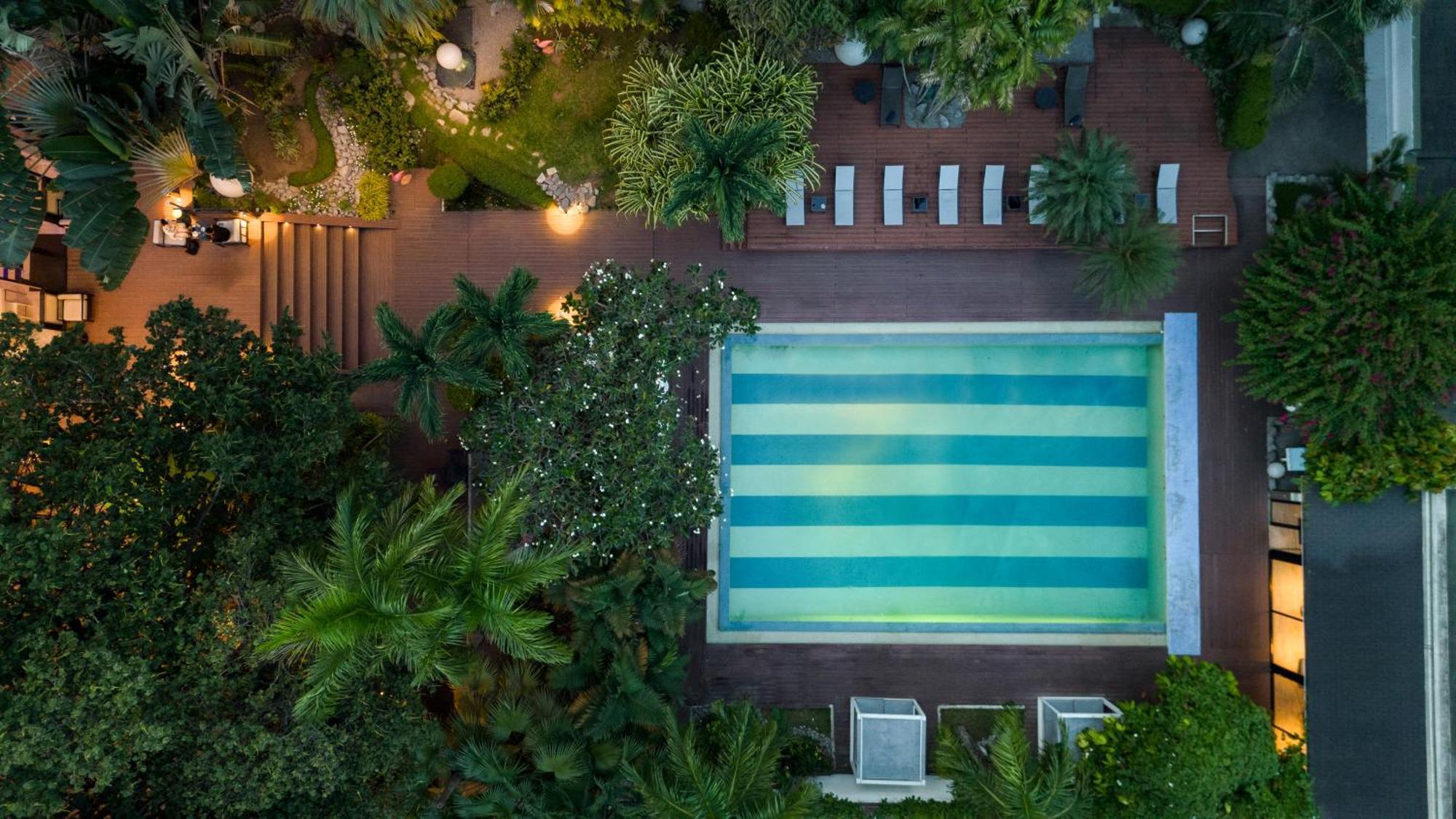 Novotel Abidjan Plateau Экстерьер фото